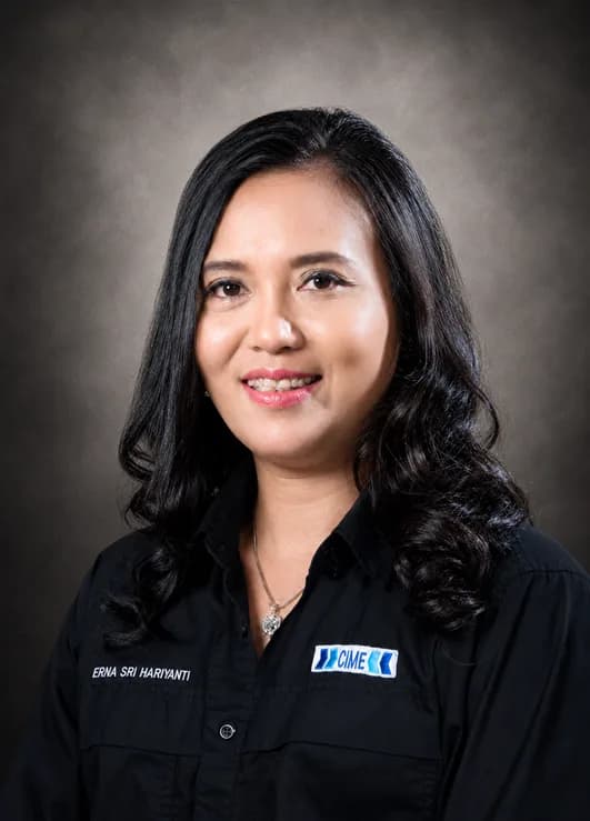 Erna Sri Hariyanti portrait